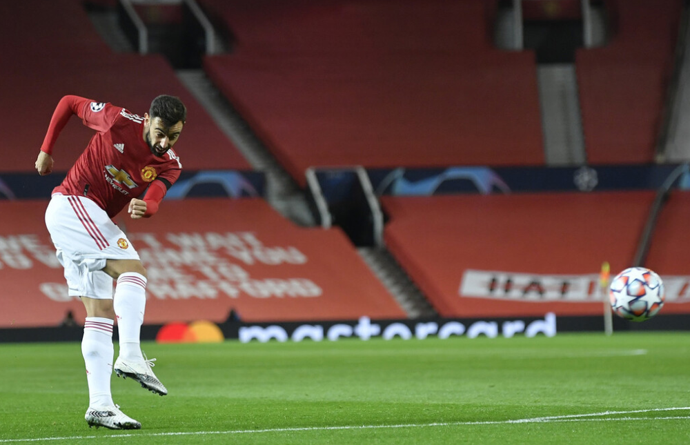 Uzi爆冷击败巴黎圣日耳曼，回归赛场引爆全场！